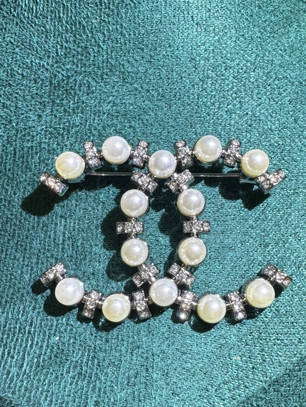 Pearl & Crystal Silver Tone Statement Brooch Pin
